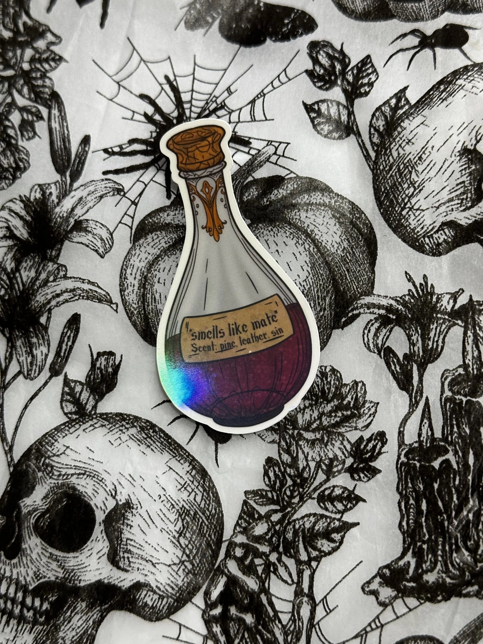 Duhová samolepka Mate scent - Till Death Studio